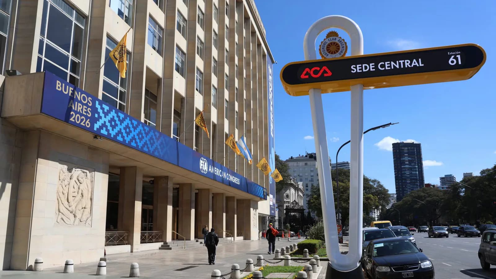 Intimaron al ACA a restituir el tótem de su sede en Avenida del Libertador