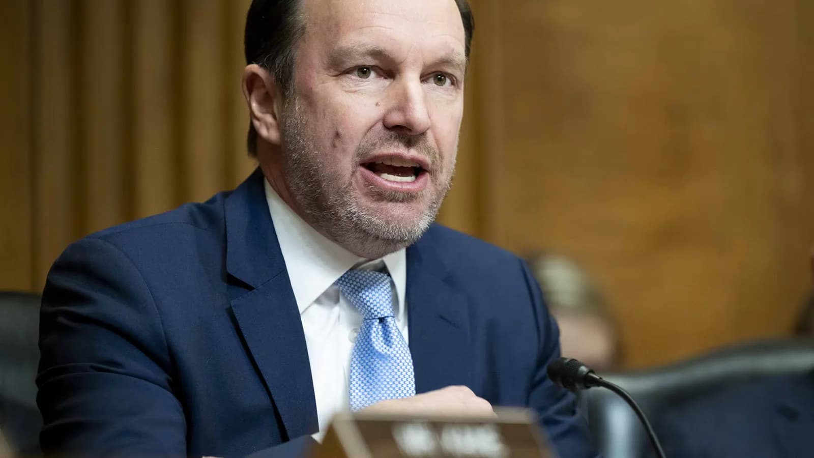 Chris Murphy denuncia un veto del Pentágono a bases y mandos en Oriente Próximo