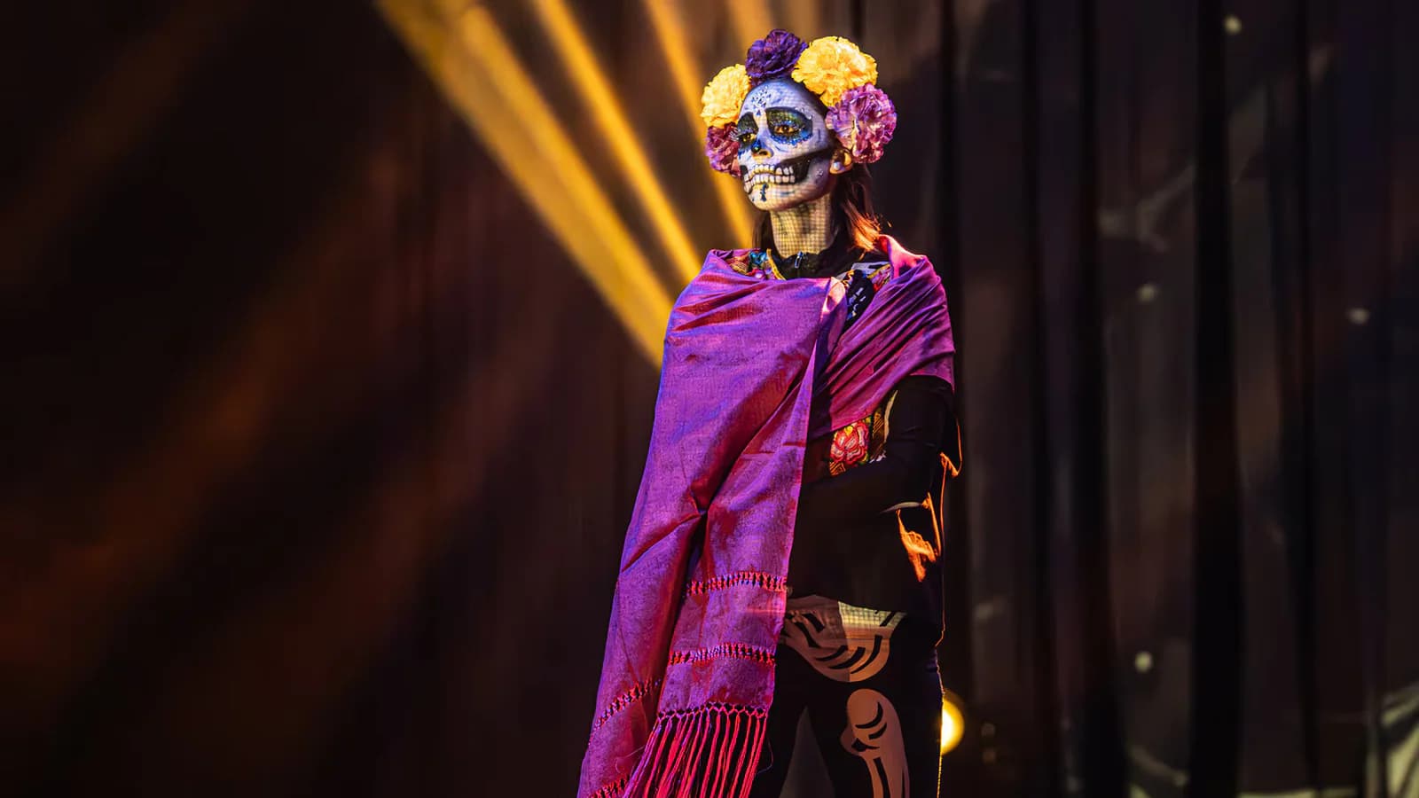 “Ferial de Calaveras” lleva la tradición mexicana del Día de Muertos a Madrid