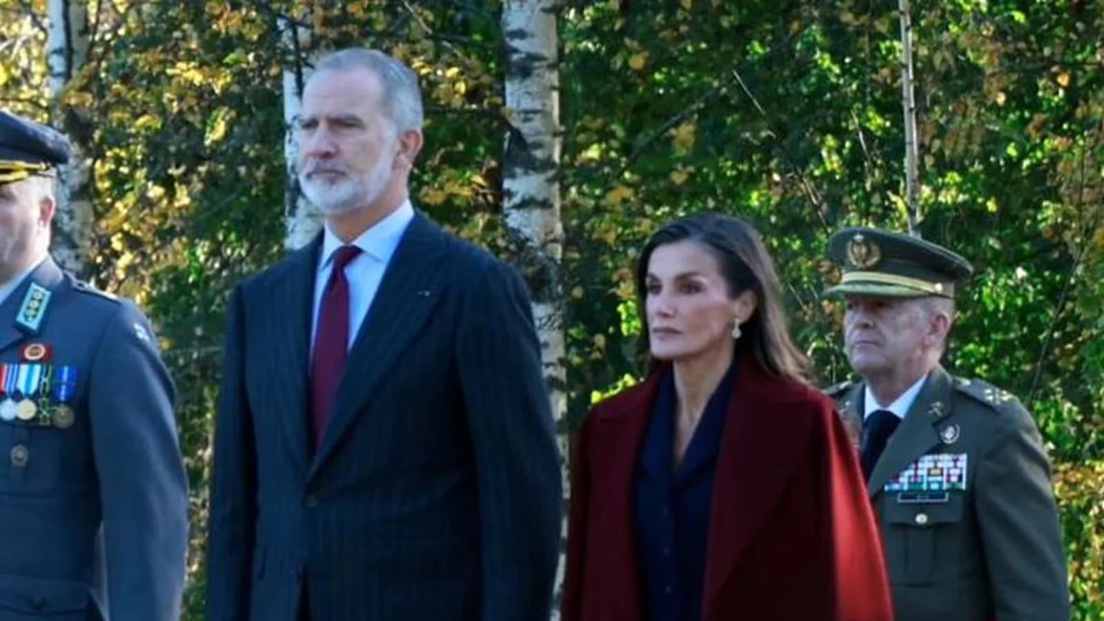 Letizia cerró su visita a Finlandia con un nuevo despliegue de estilo