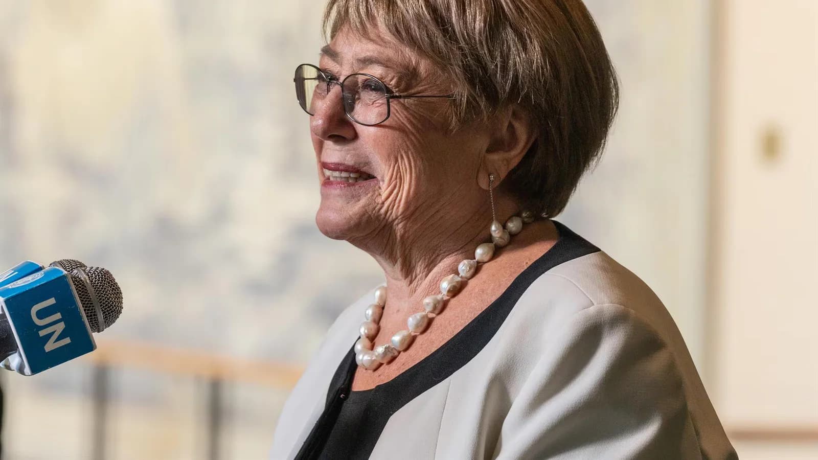 Michelle Bachelet evalúa buscar un tercer mandato presidencial en Chile
