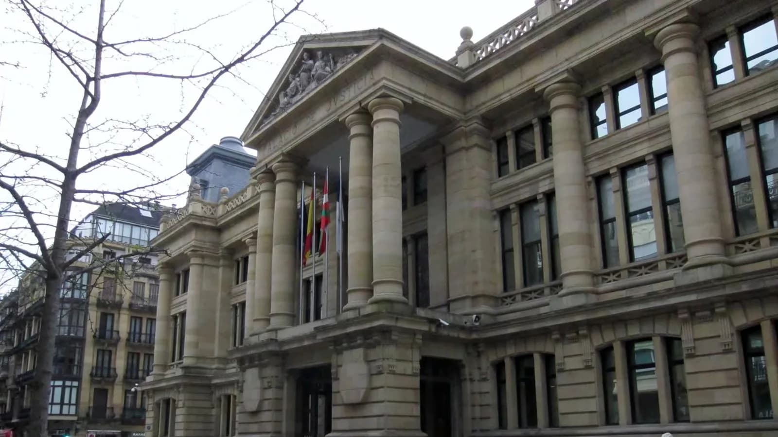 Condenan a 20 años al hombre que mató a tiros a su expareja en Pasaia