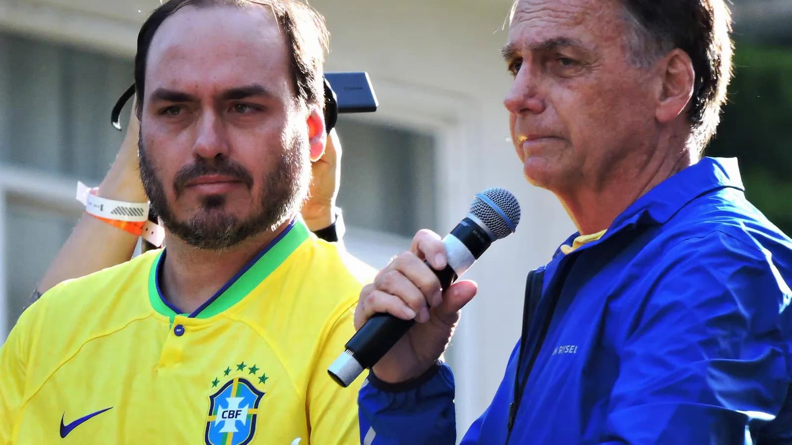 Brasil: ordenan detener a Eduardo Bolsonaro tras una condena por coacción a la Justicia