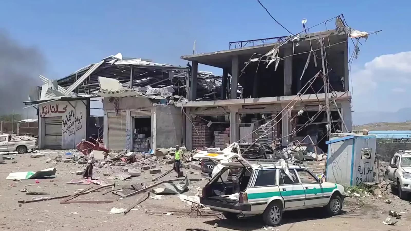 Tres muertos y 15 heridos por bombardeos atribuidos a Arabia Saudita en Yemen