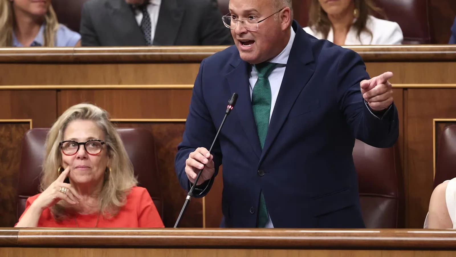 Tellado acusa a Sánchez de preparar un indulto antes de las elecciones