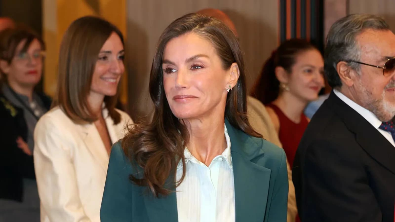 La reina Letizia retomó su agenda con un acto sobre salud mental