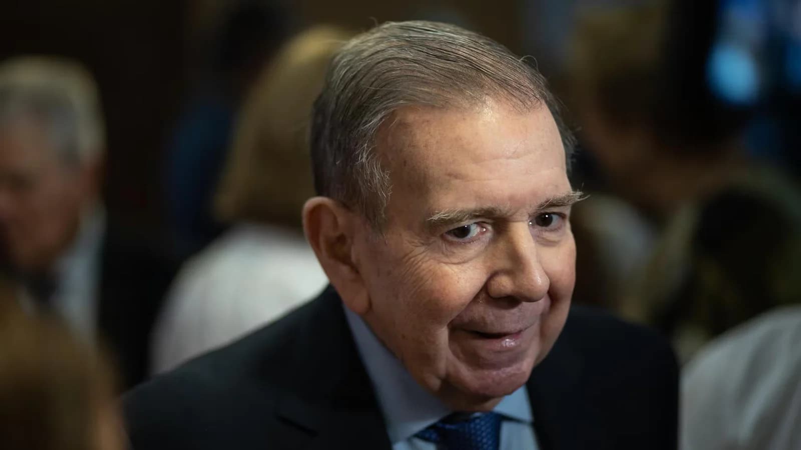 González vinculó los cargos contra Maduro con violaciones de derechos humanos