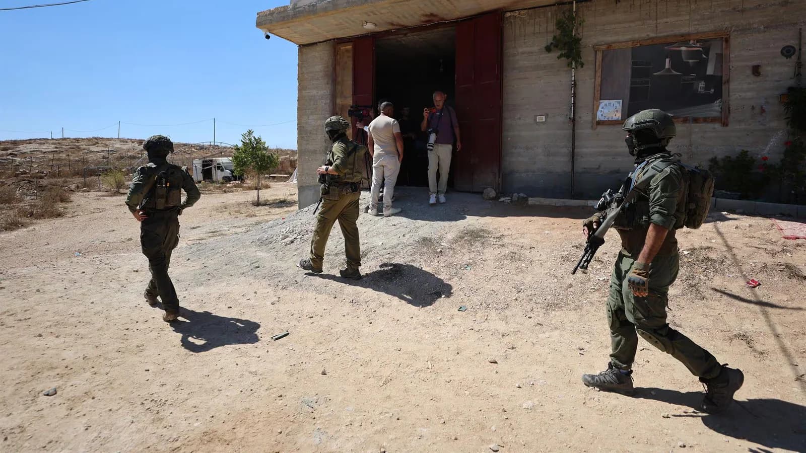 Muere un palestino de 32 años tras recibir disparos en el sur de Cisjordania