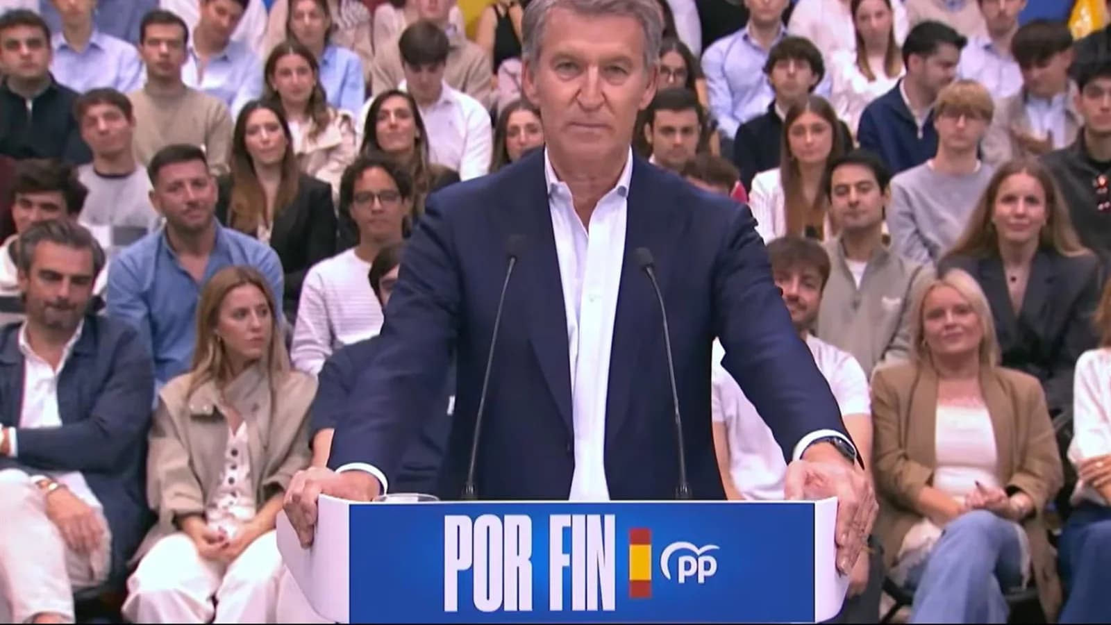 Feijóo promete un cambio “sereno, pero contundente” para España