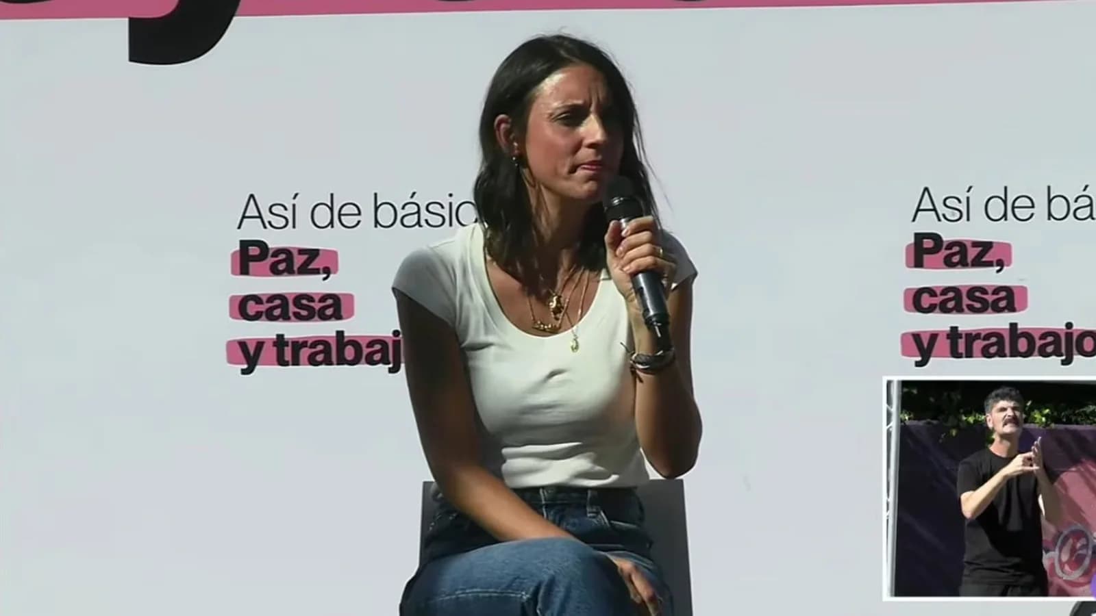 Podemos cuestionó el impacto de los desahucios y la precariedad y pidió redistribuir la riqueza