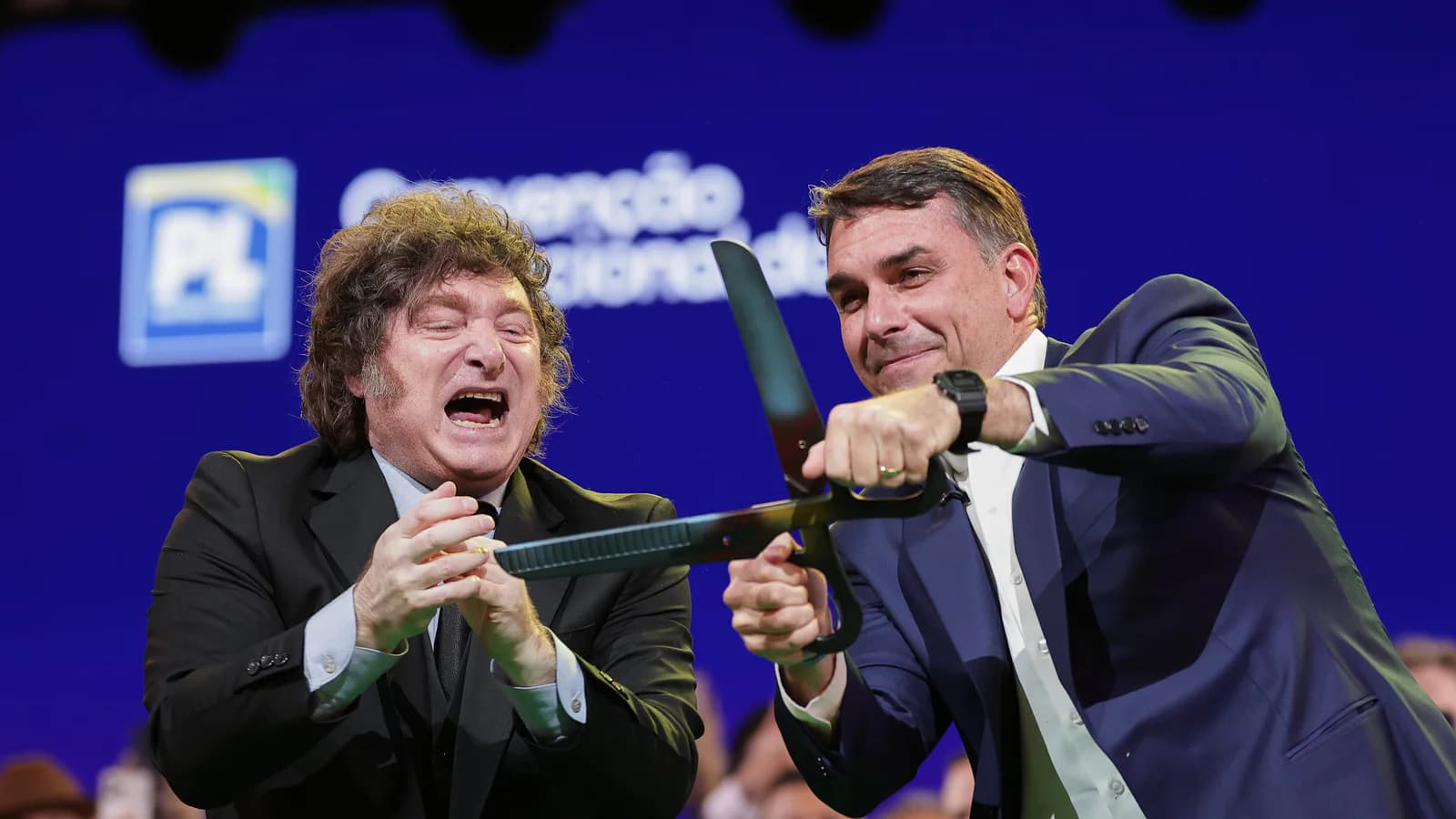 La estrategia de Milei entre la profecía política y la gestión delegada