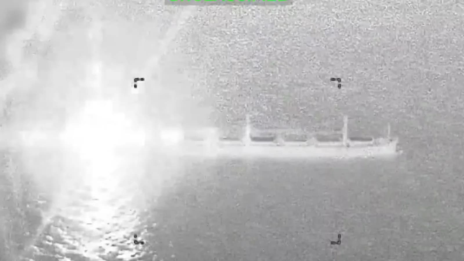 Estados Unidos atacó un buque panameño en el golfo de Omán por violar el bloqueo a Irán