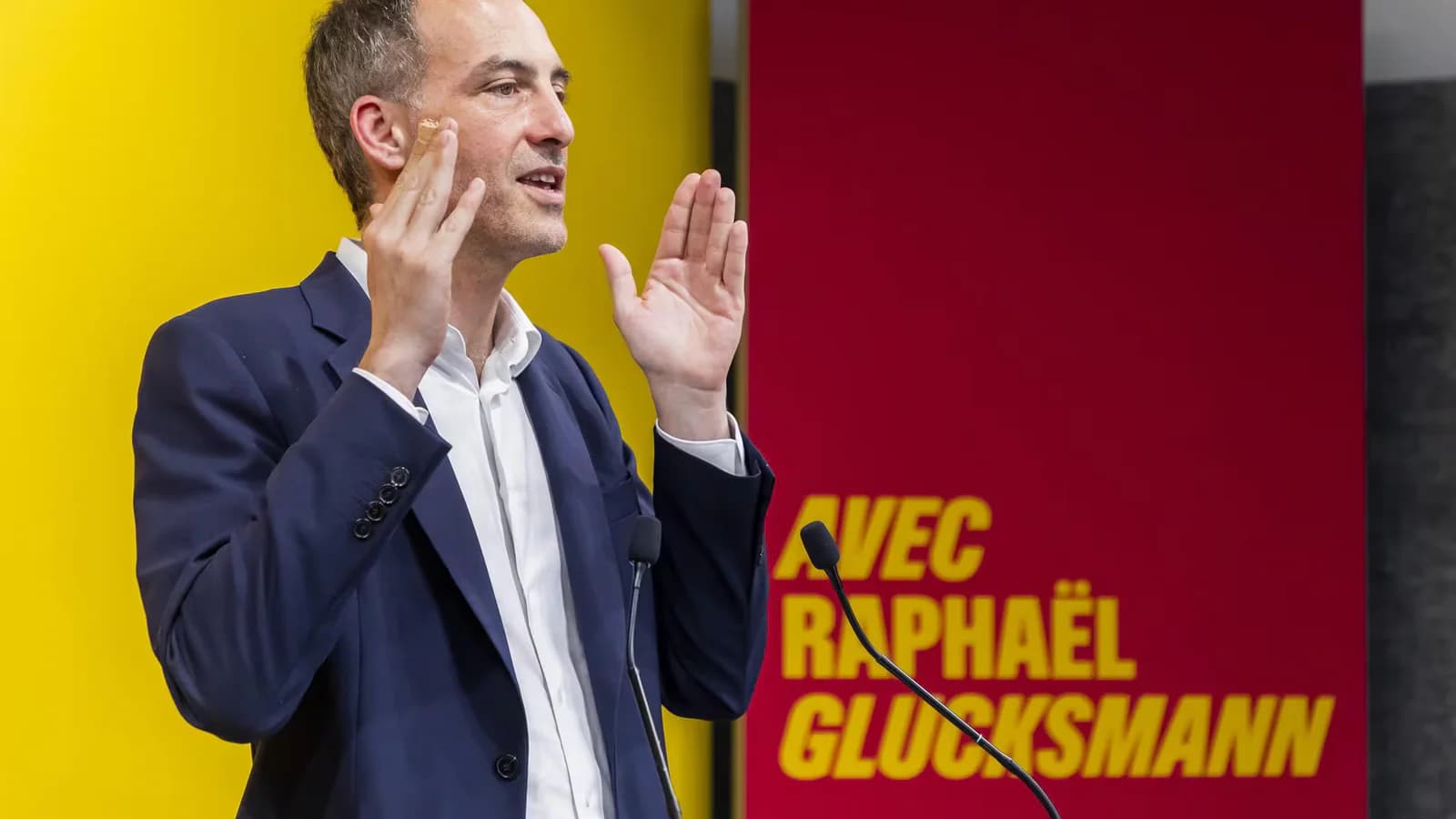 Raphaël Glucksmann se impuso en las primarias presidenciales del socialismo francés