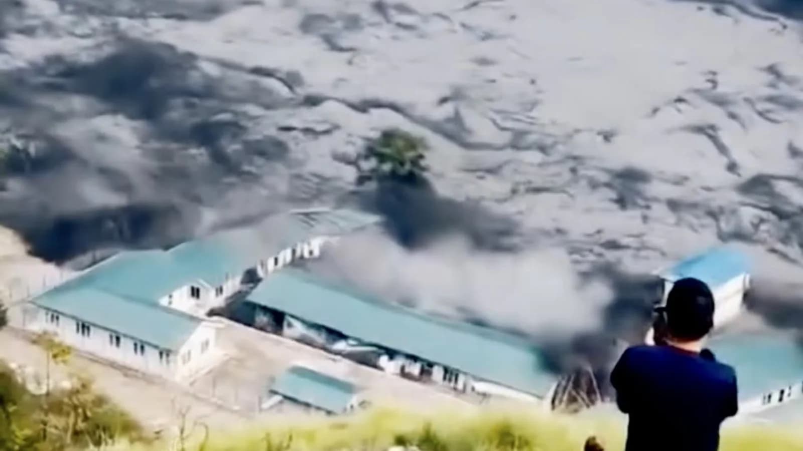 Cinco personas siguen desaparecidas por las inundaciones en Nepal