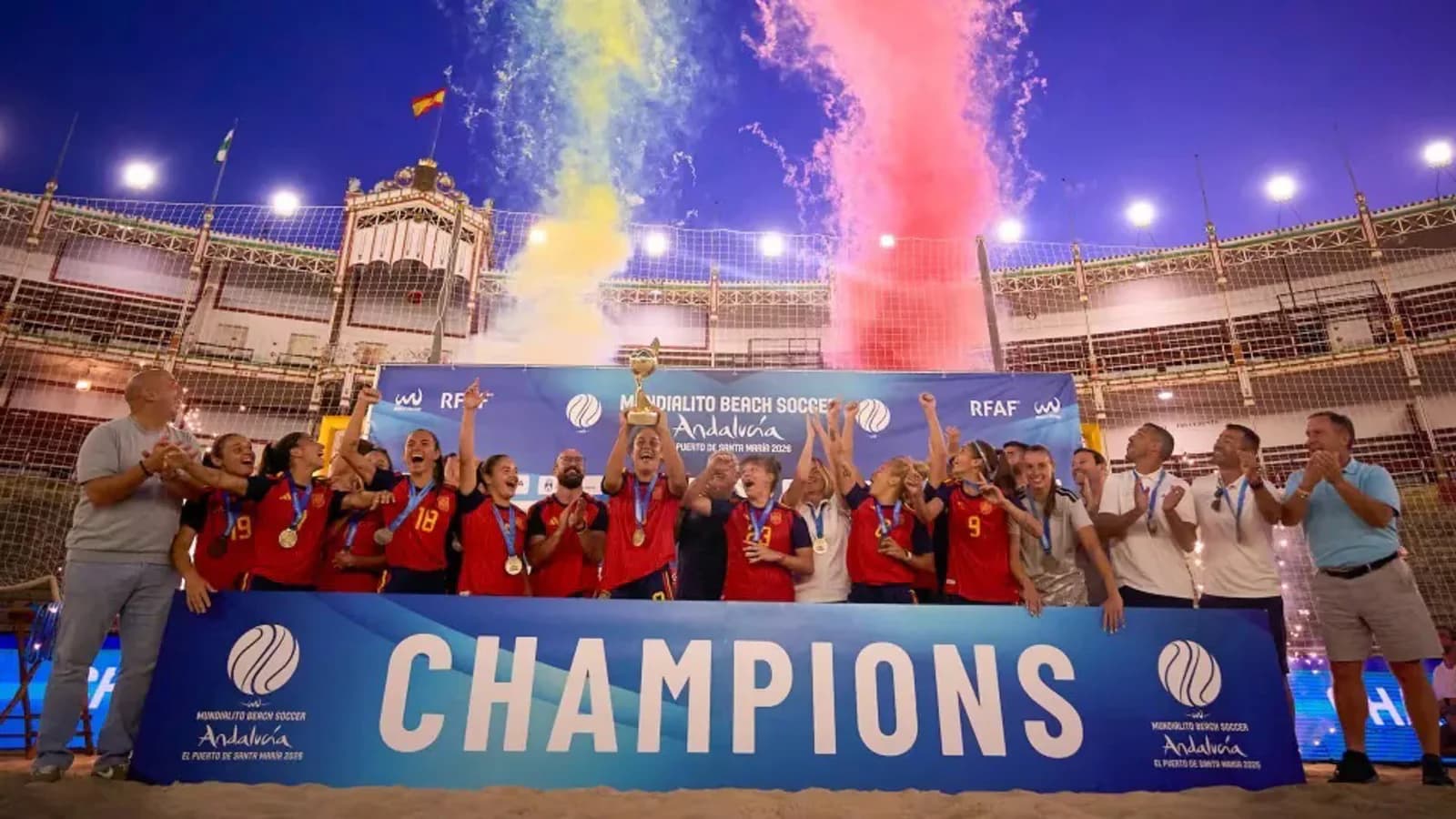 España venció a Brasil y ganó su tercer Mundialito femenino de fútbol playa