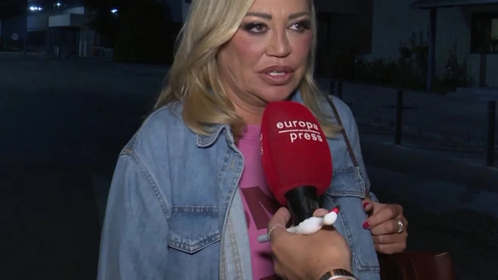 Belén Esteban asegura que no teme una posible demanda de los Janeiro