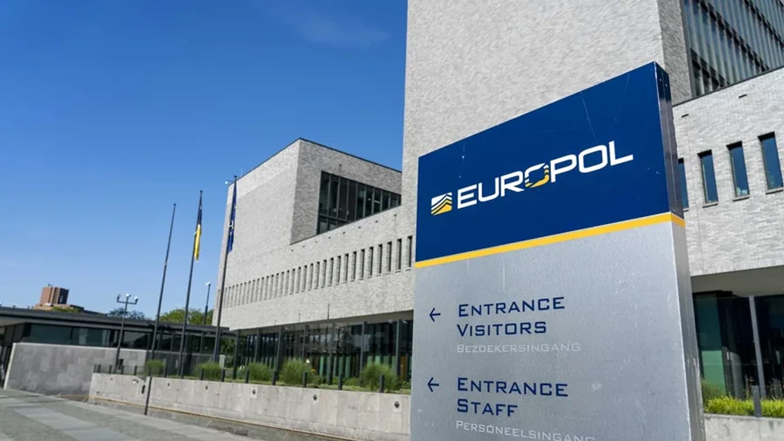 Europa enfrenta un nuevo paradigma en la amenaza terrorista: el auge de los lobos solitarios