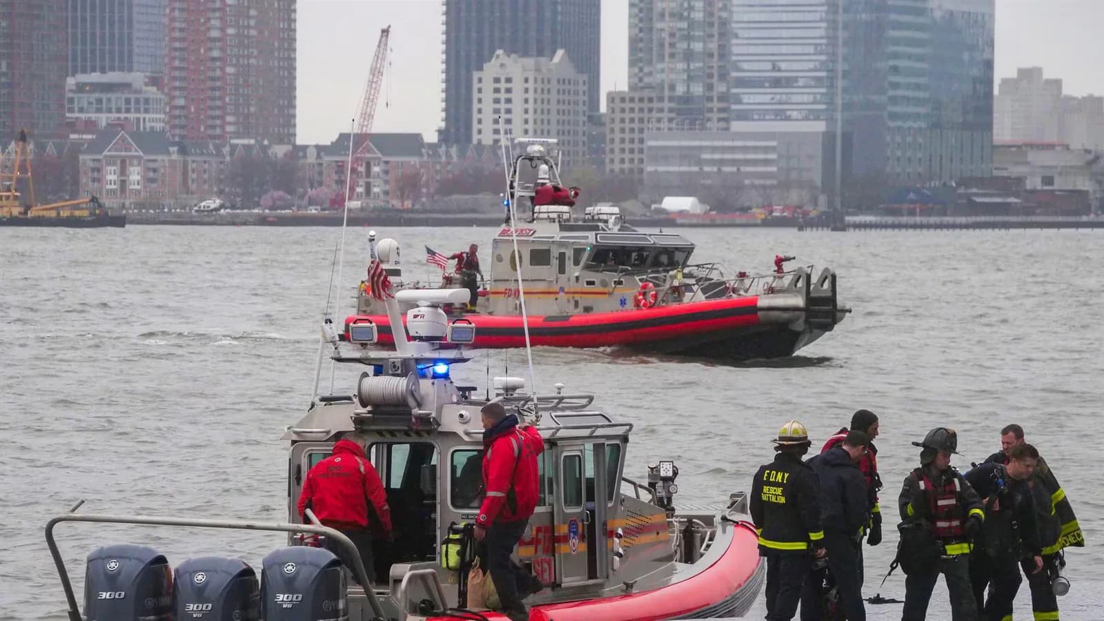 La NTSB analiza el impacto de aves en el accidente de un helicóptero en Nueva York