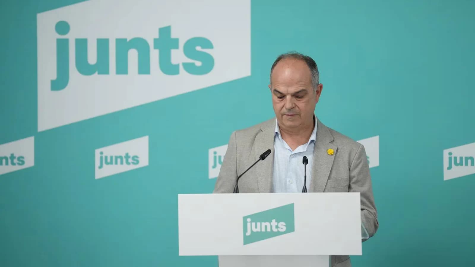 Turull cuestionó que Puente invite a Puigdemont a volver pese a una posible detención