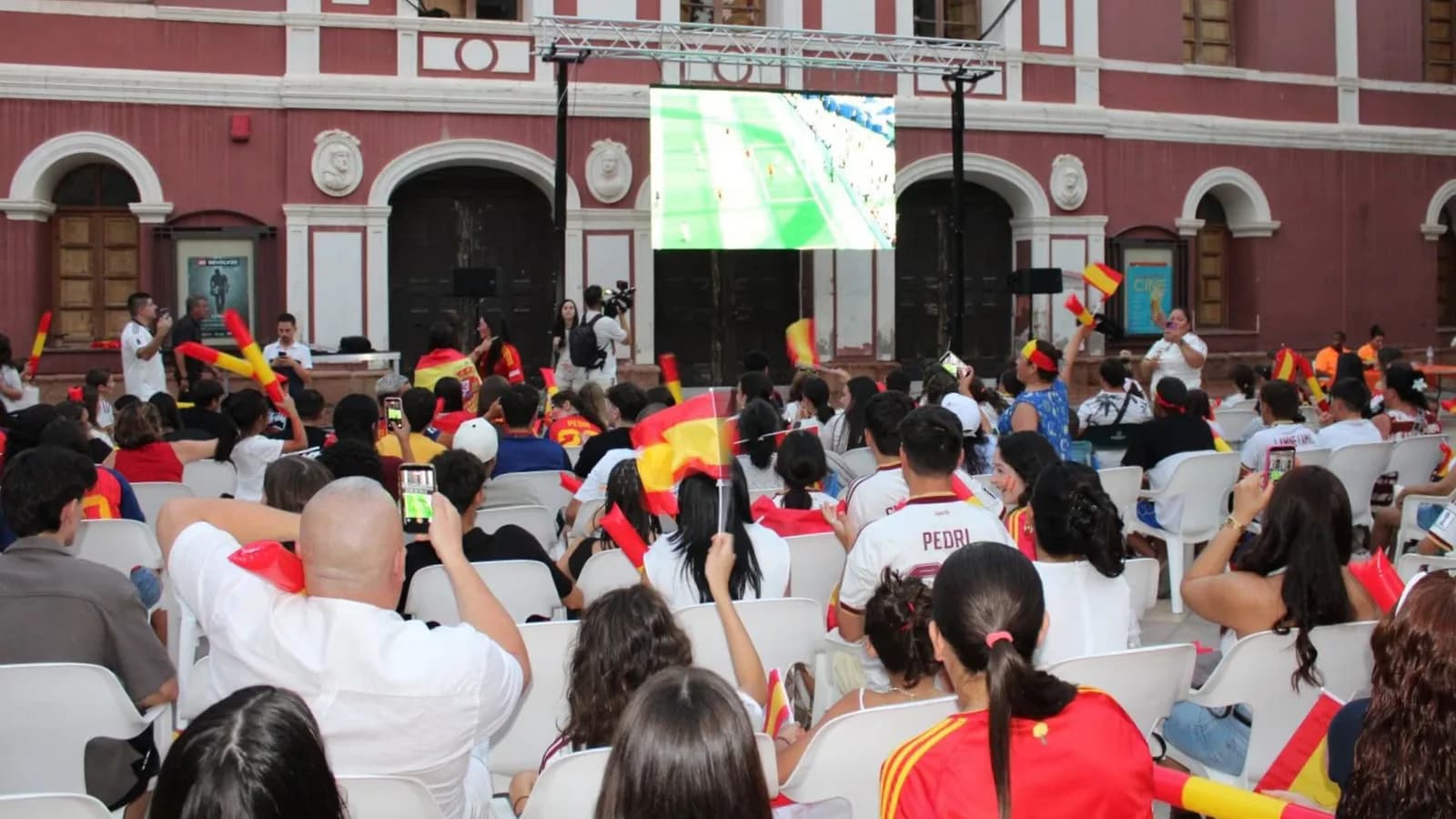 Murcia prepara pantallas gigantes para la final del Mundial entre España y Argentina