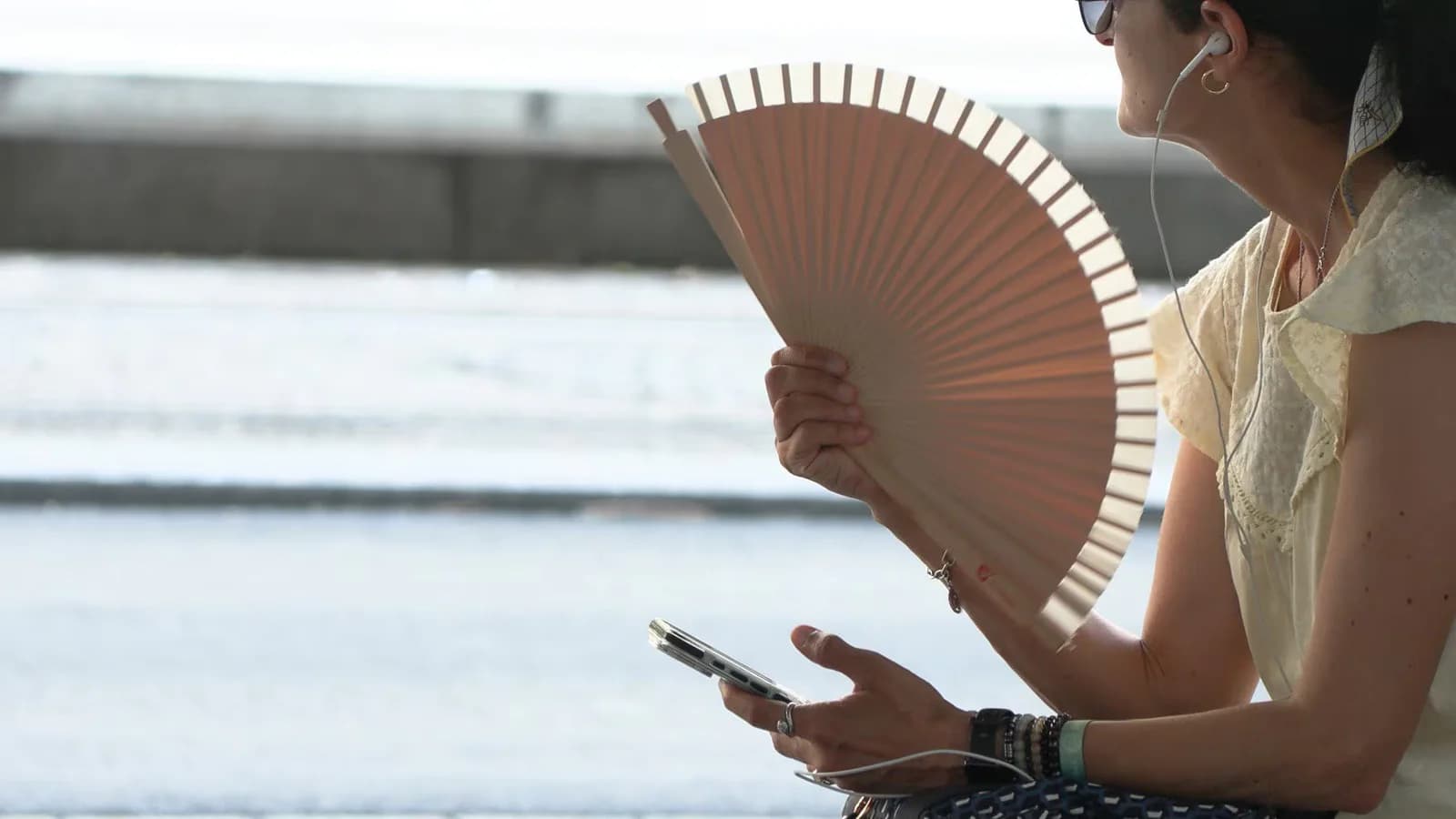 Protección Civil recomienda extremar los cuidados ante una ola de calor