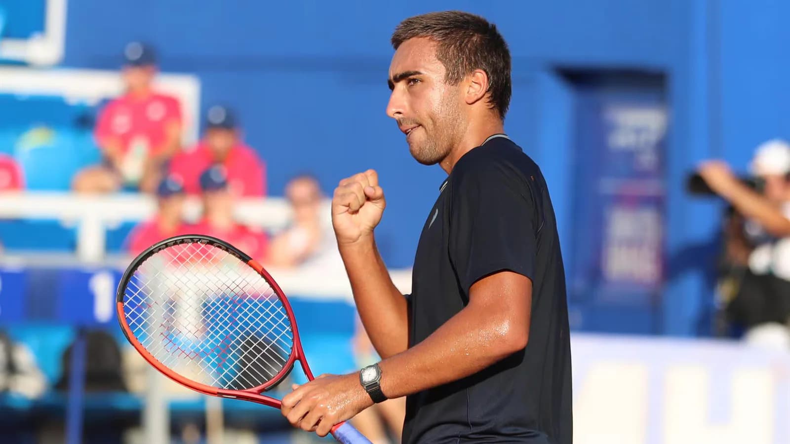 Daniel Mérida ganó en Umag su primer título y Paula Badosa jugará la final en Iasi