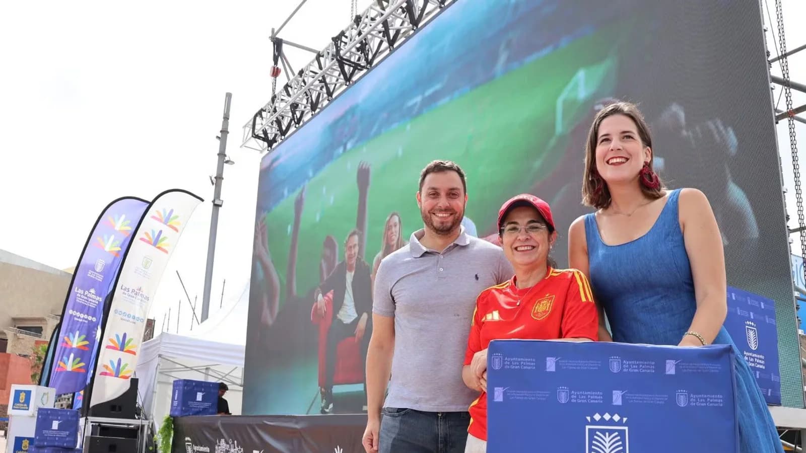 Las Palmas prepara una pantalla gigante para la final mundialista entre España y Argentina