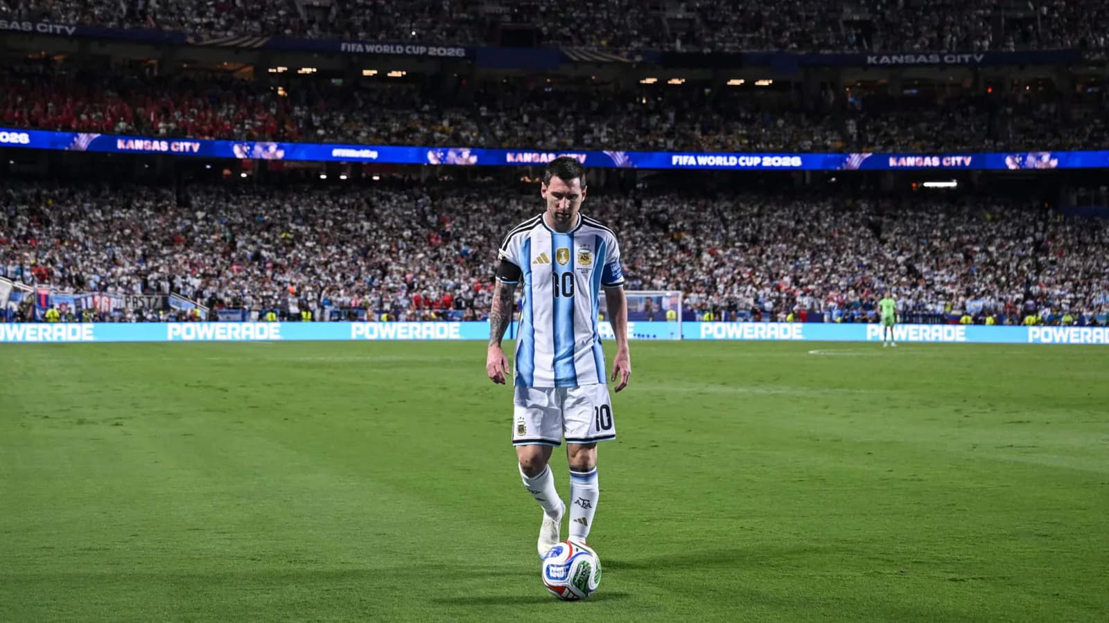 Messi, otra vez ante una final mundial y con Argentina sobre sus hombros