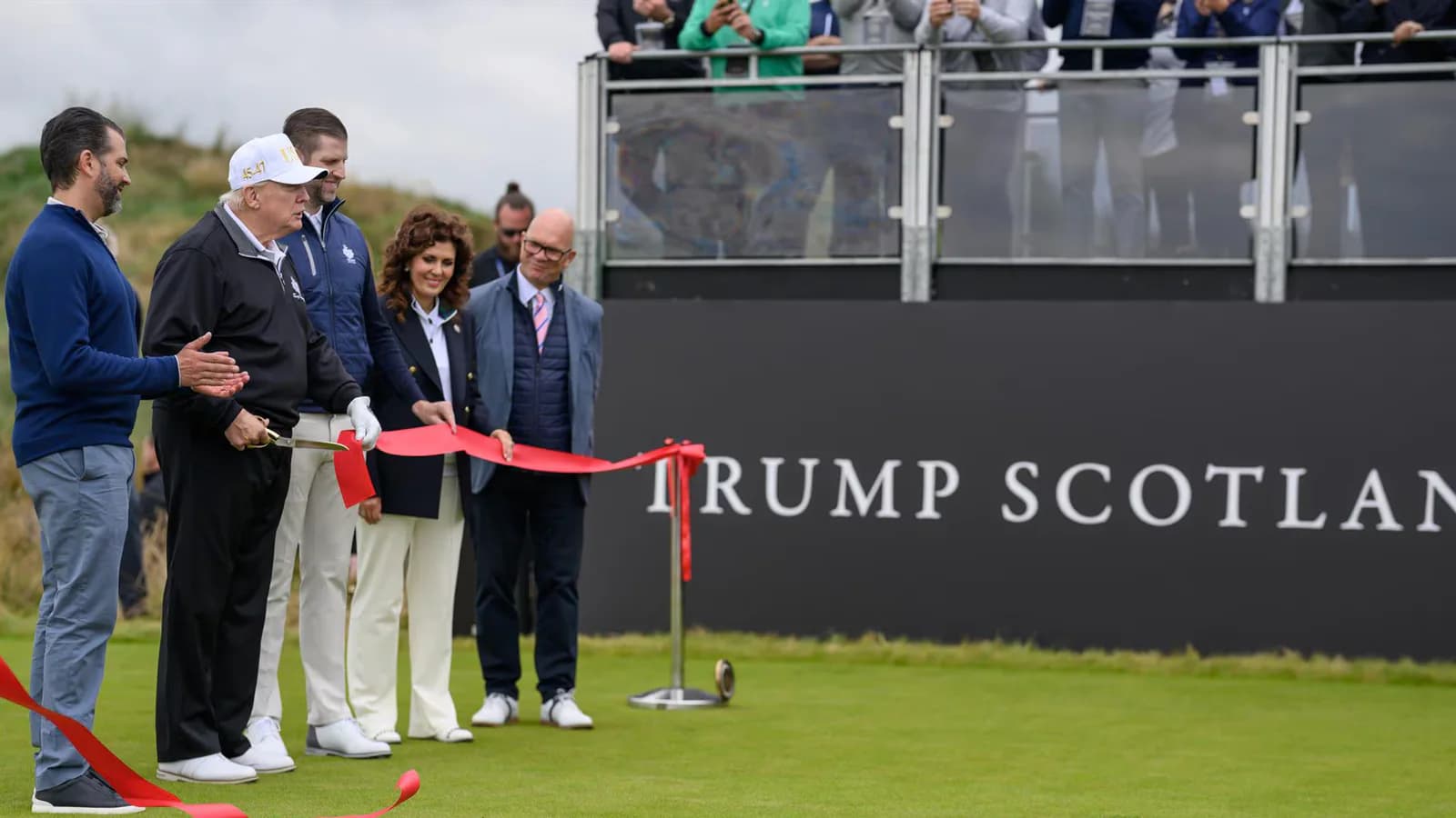 Trump pidió a Reino Unido explotar el petróleo del mar del Norte con Burnham