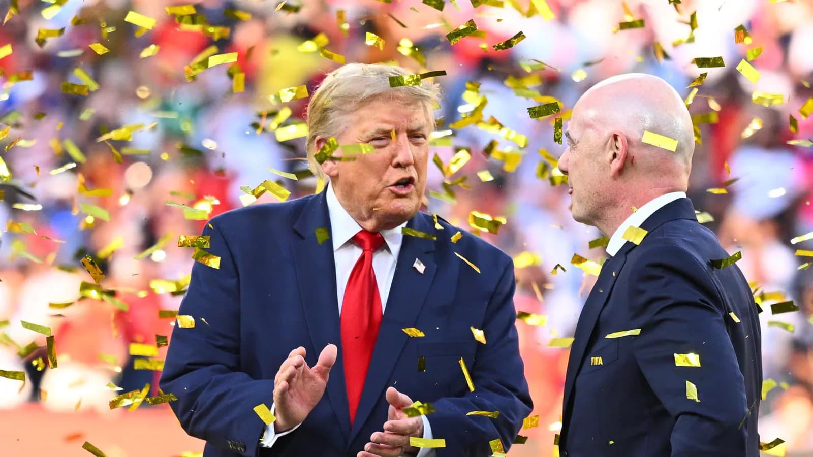 Trump quedó en el centro de la ceremonia tras el triunfo mundial de España