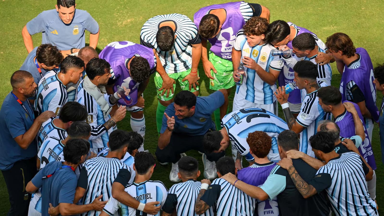 La templanza de Scaloni como rasgo distintivo de la Selección