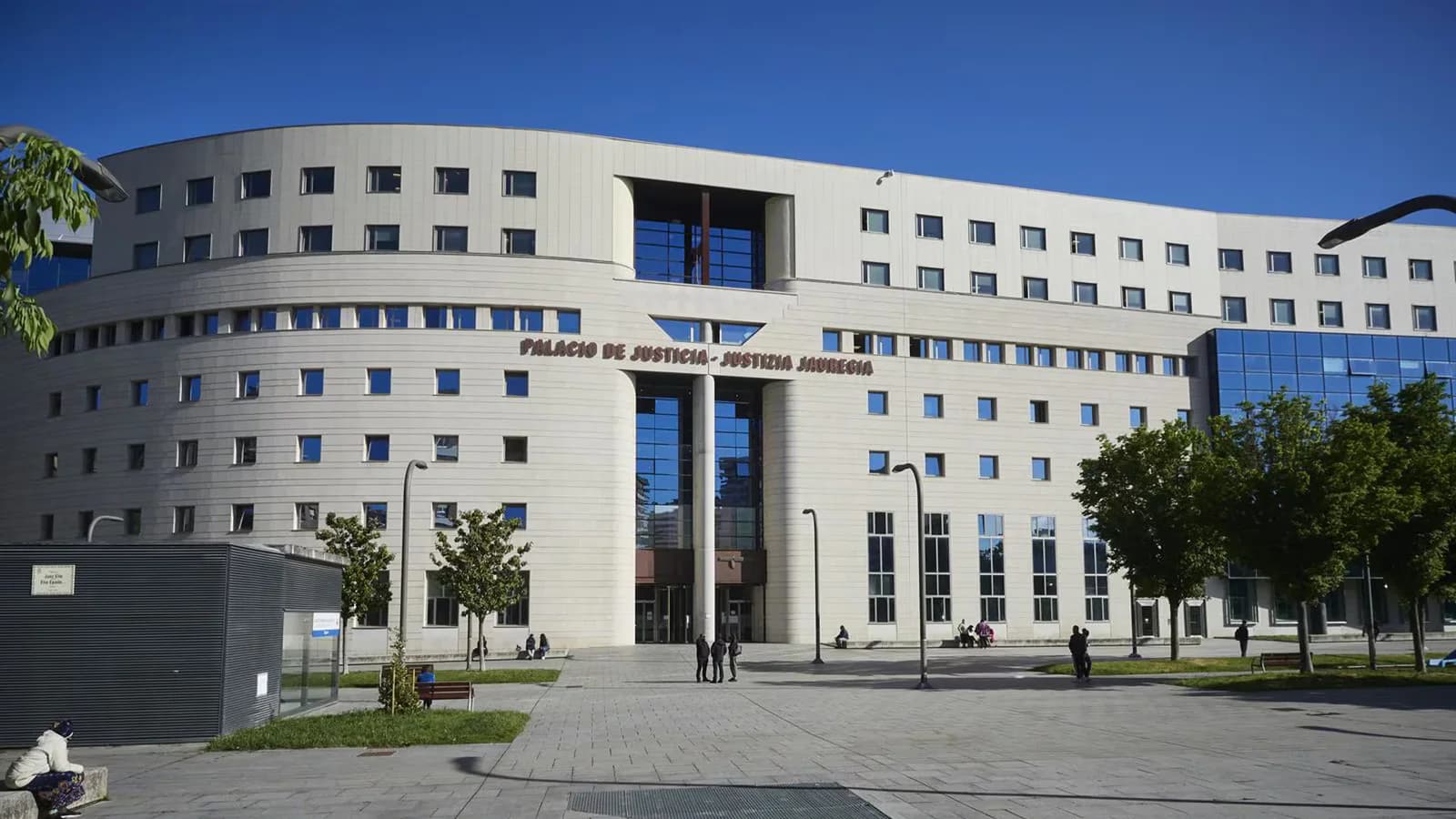 Condenan a dos años de prisión a un hombre por agredir sexualmente a una menor en Pamplona