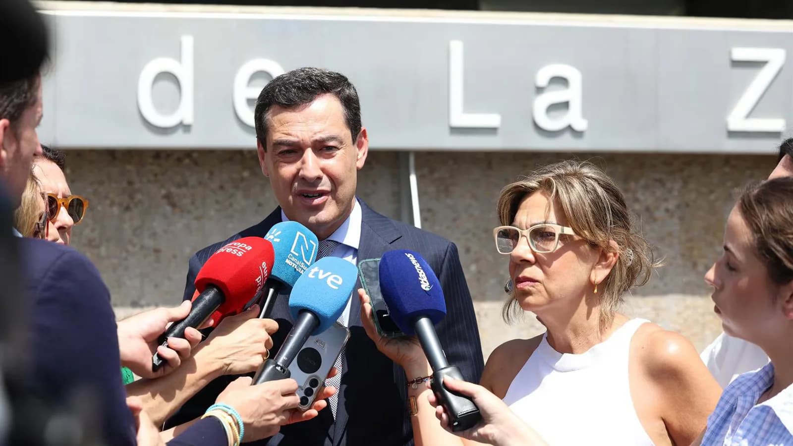 Moreno reclama al PSOE que abra un expediente a Zapatero por el caso Plus Ultra