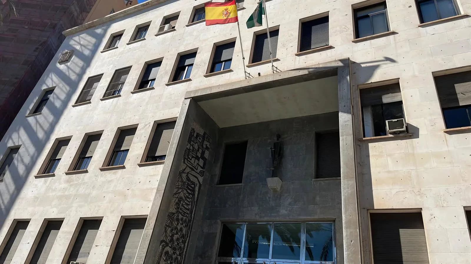 Condenaron a 20 años al hombre que mató a su mujer de 49 puñaladas en Roquetas de Mar