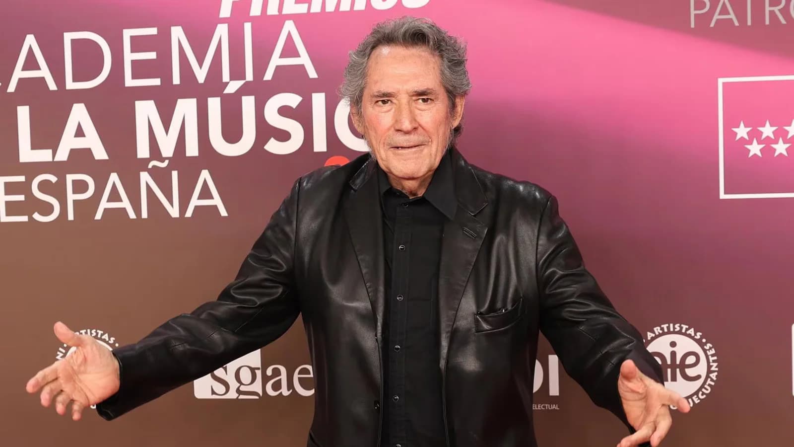 Miguel Ríos reapareció tras sufrir un traumatismo craneal en un accidente doméstico