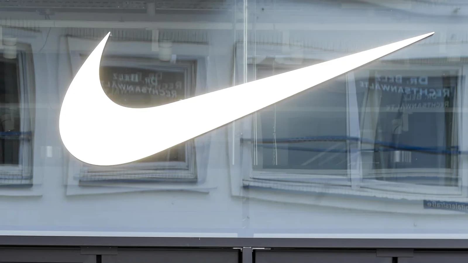 Nike reorganiza su negocio online en China y reduce acuerdos minoristas