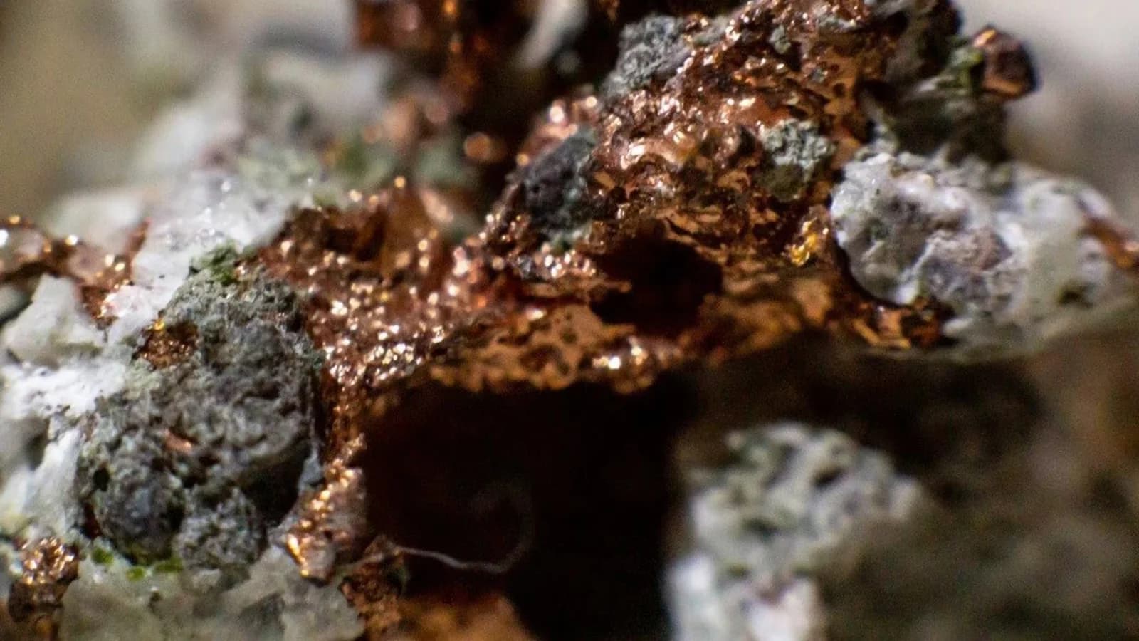 Chile prevé invertir US$100.000 millones en cobre durante la próxima década