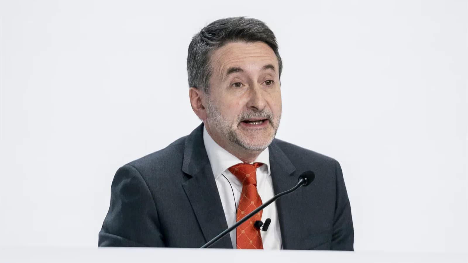 Repsol multiplicó por cuatro su beneficio y ganó 2.201 millones hasta junio
