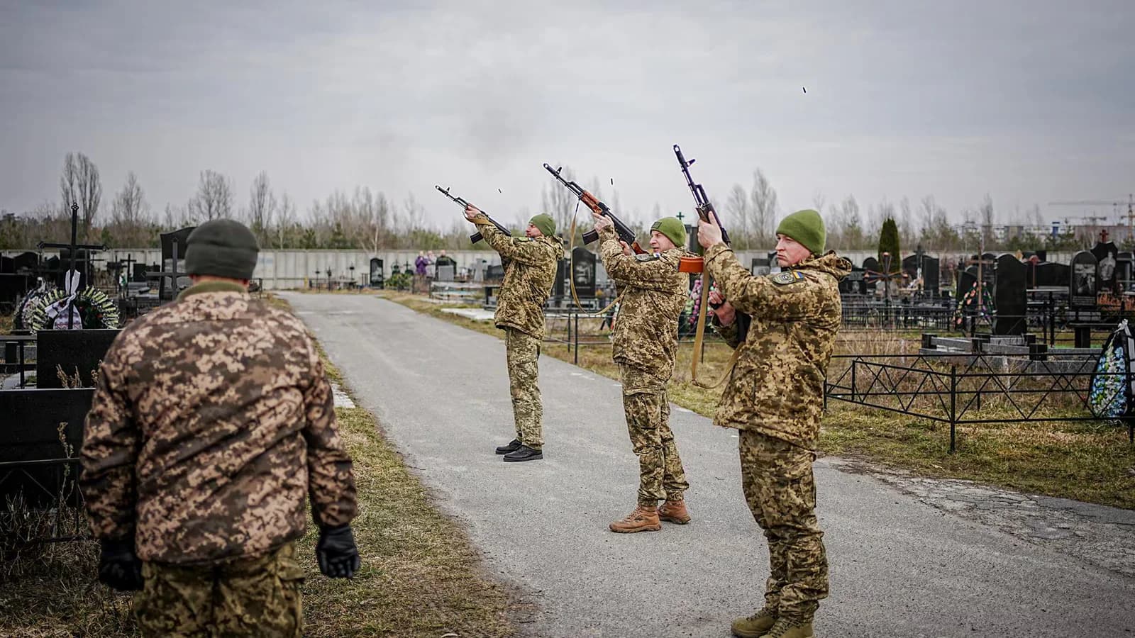 Ataque en Crimea: un muerto y cuatro heridos, según autoridades locales