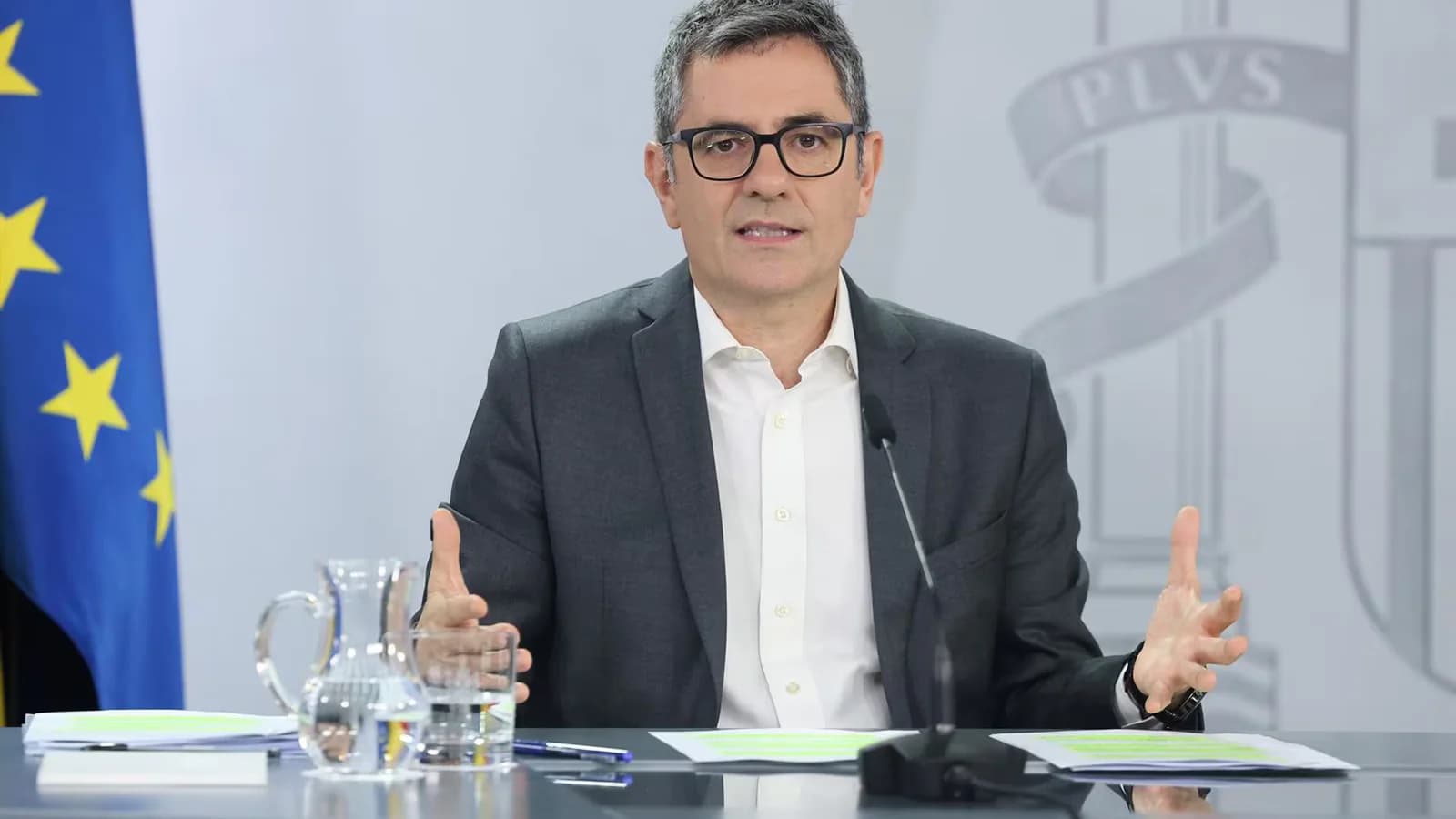Bolaños reivindicó la gestión del Gobierno y el PP recordó el triunfo de Feijóo en 2023