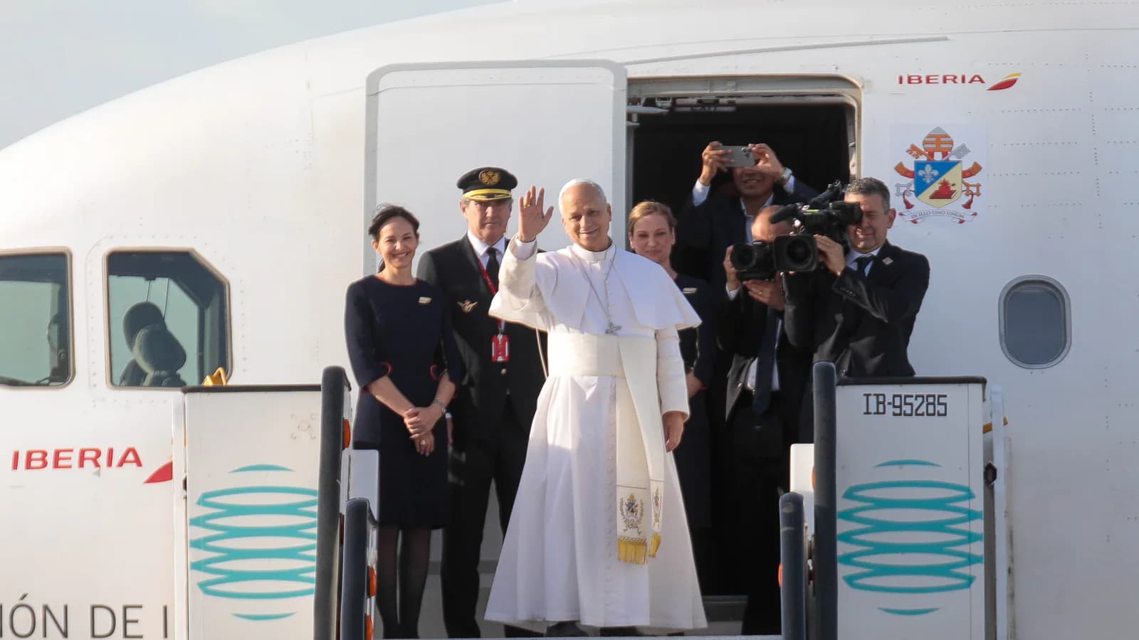 El Vaticano evaluó posibles escenarios para una visita de León XIV al país