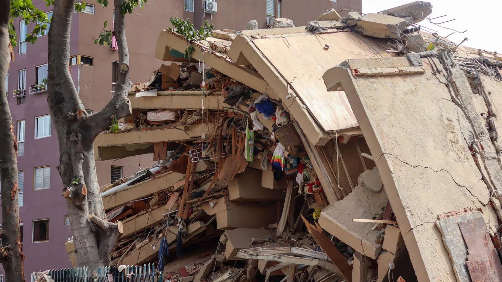 Venezuela elevó a 5.546 el número de muertos por los terremotos de junio