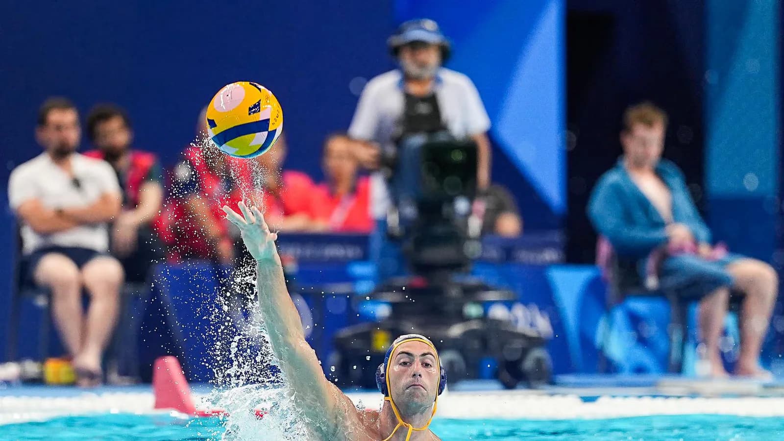 España vence a Montenegro por penales y termina quinta en la Copa del Mundo