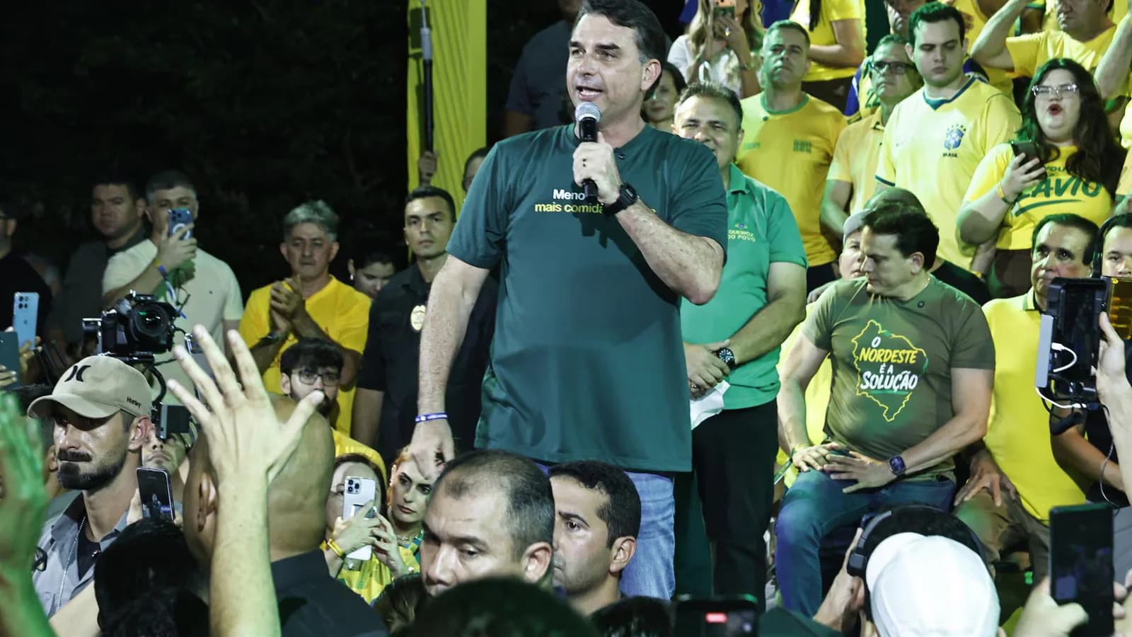 El Partido Liberal eligió a Flávio Bolsonaro como candidato presidencial en Brasil