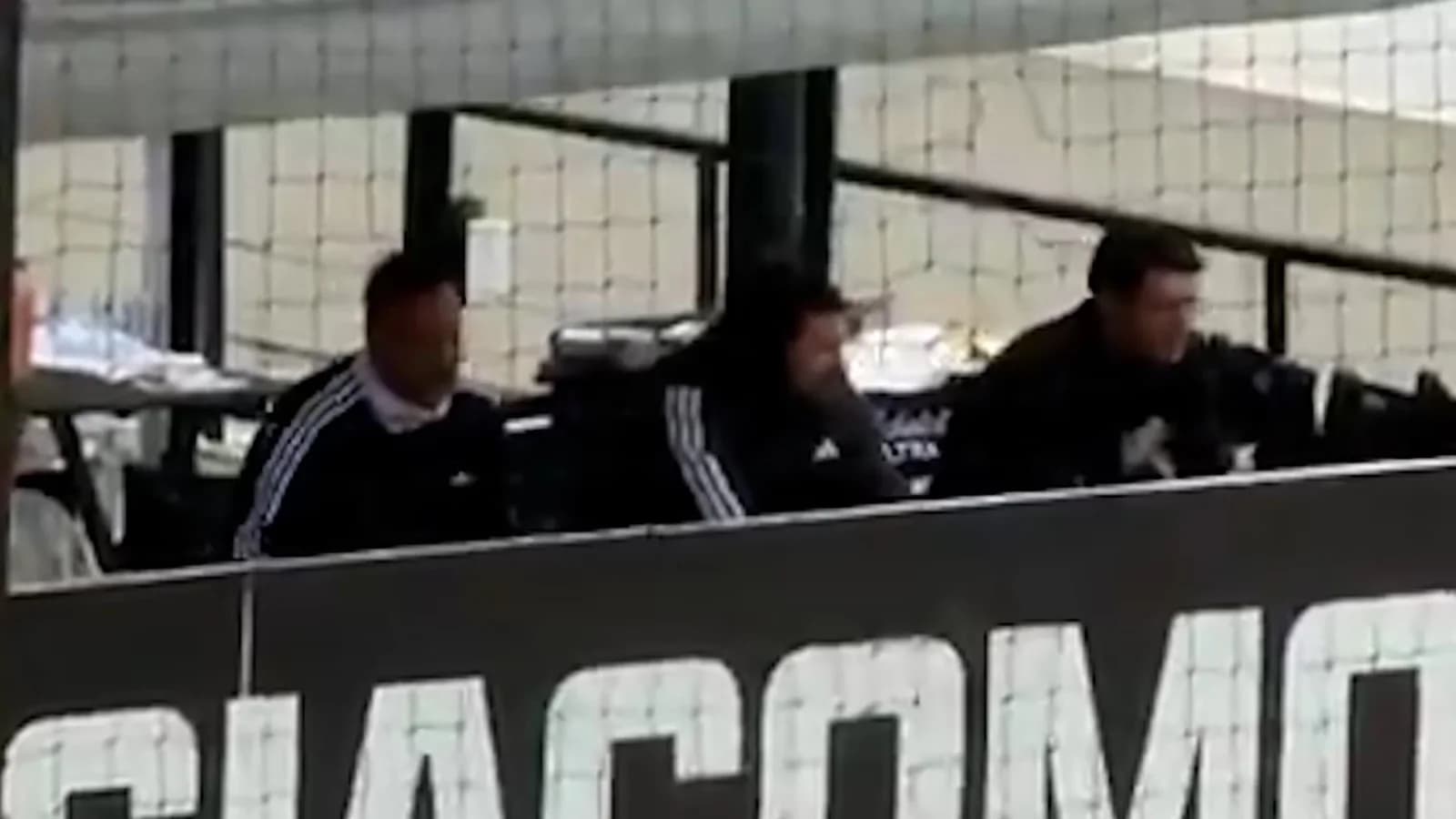 Lionel Messi reapareció en público y fue a ver un partido de Primera C