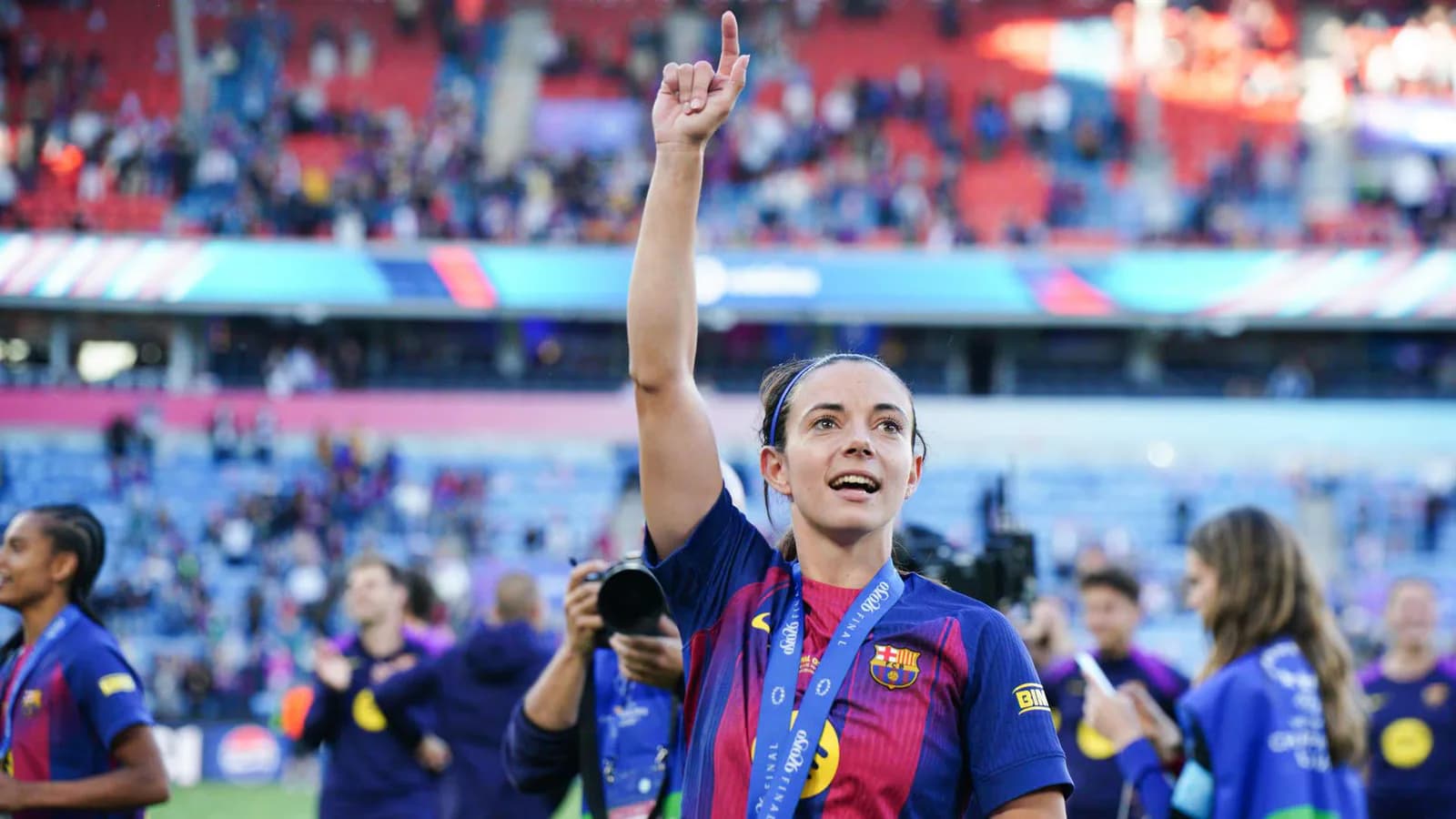 Aitana Bonmatí confirmó que rechazó ofertas y ratificó su compromiso con el Barça