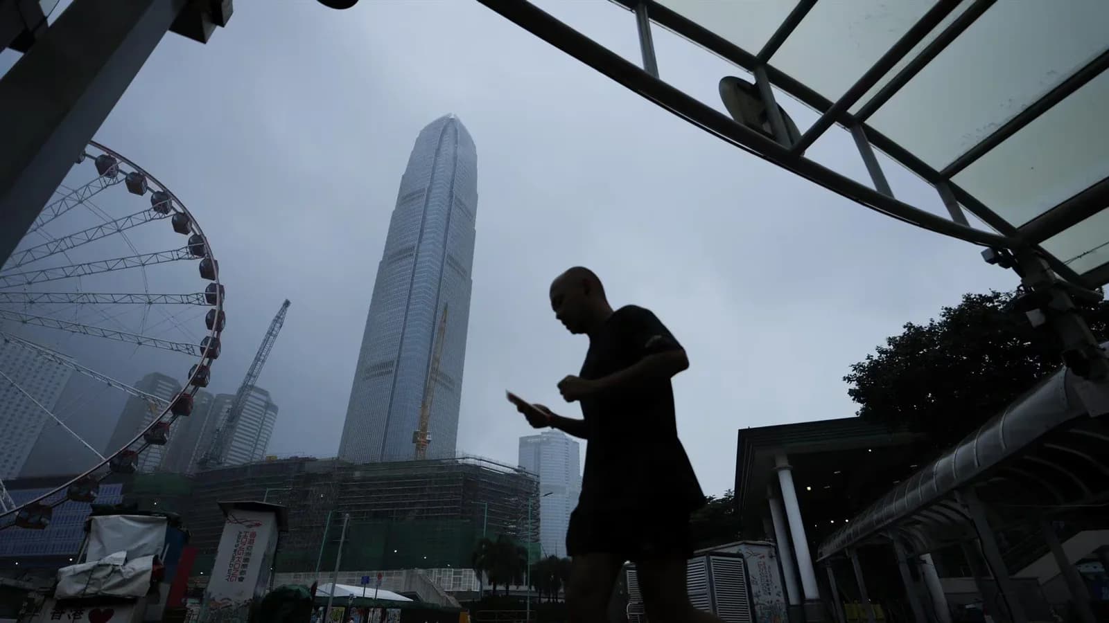 El tifón Noul golpeó el sur de China y obligó a evacuar a 800.700 personas