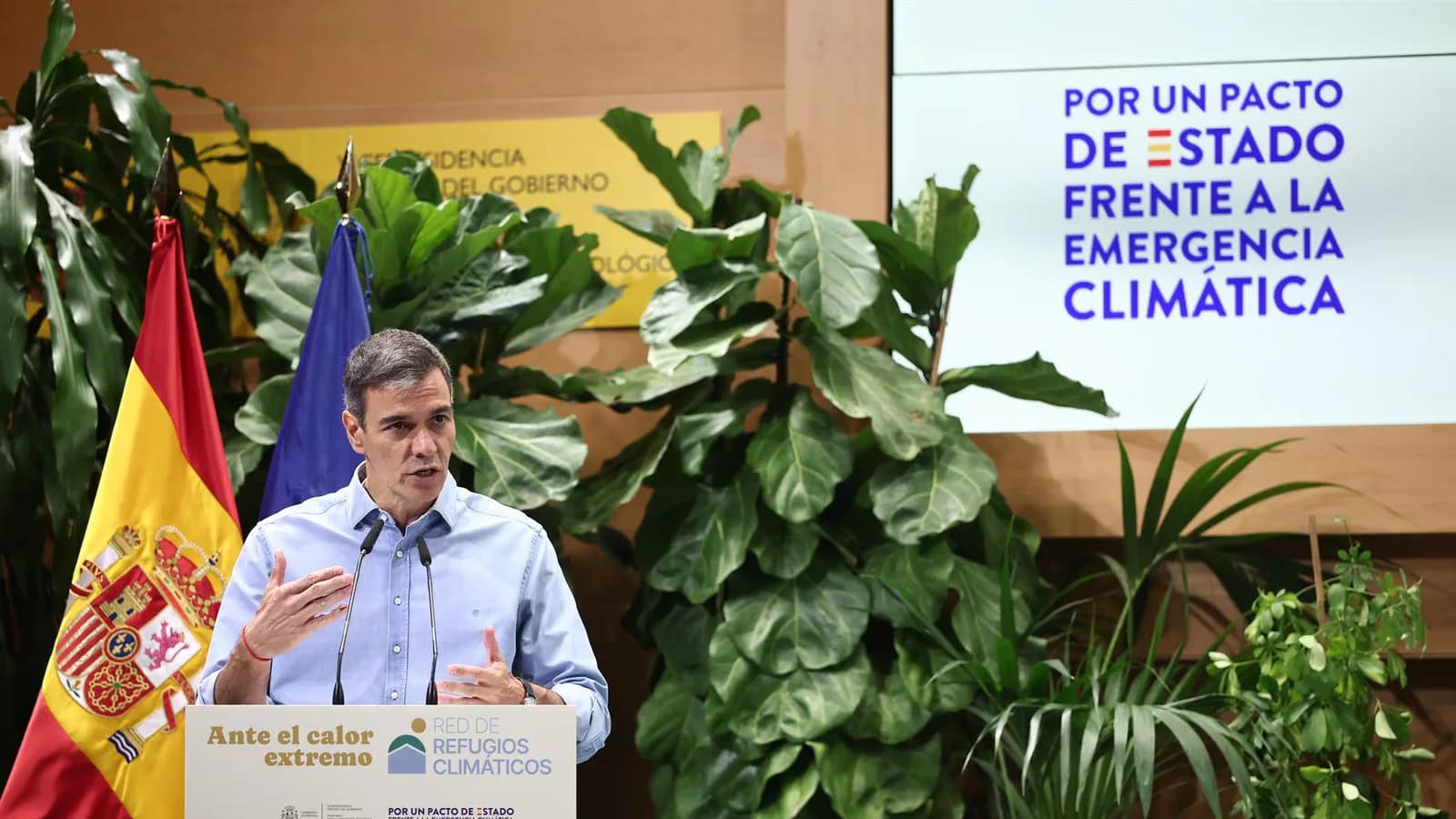 Sánchez presenta la Red de Refugios Climáticos y reclama un pacto de Estado