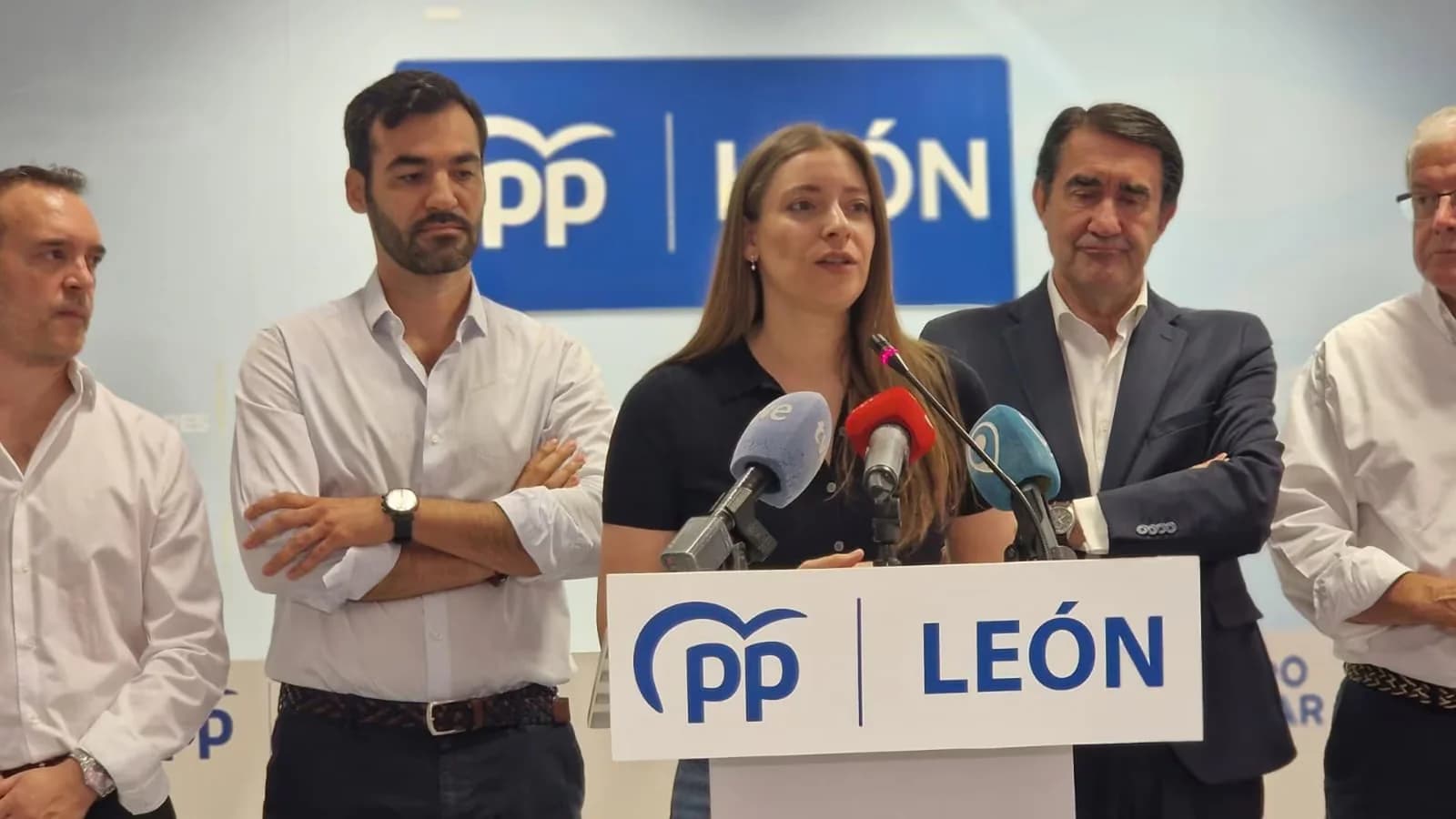 Ester Muñoz acusa a Sánchez de amparar la corrupción y reclama elecciones
