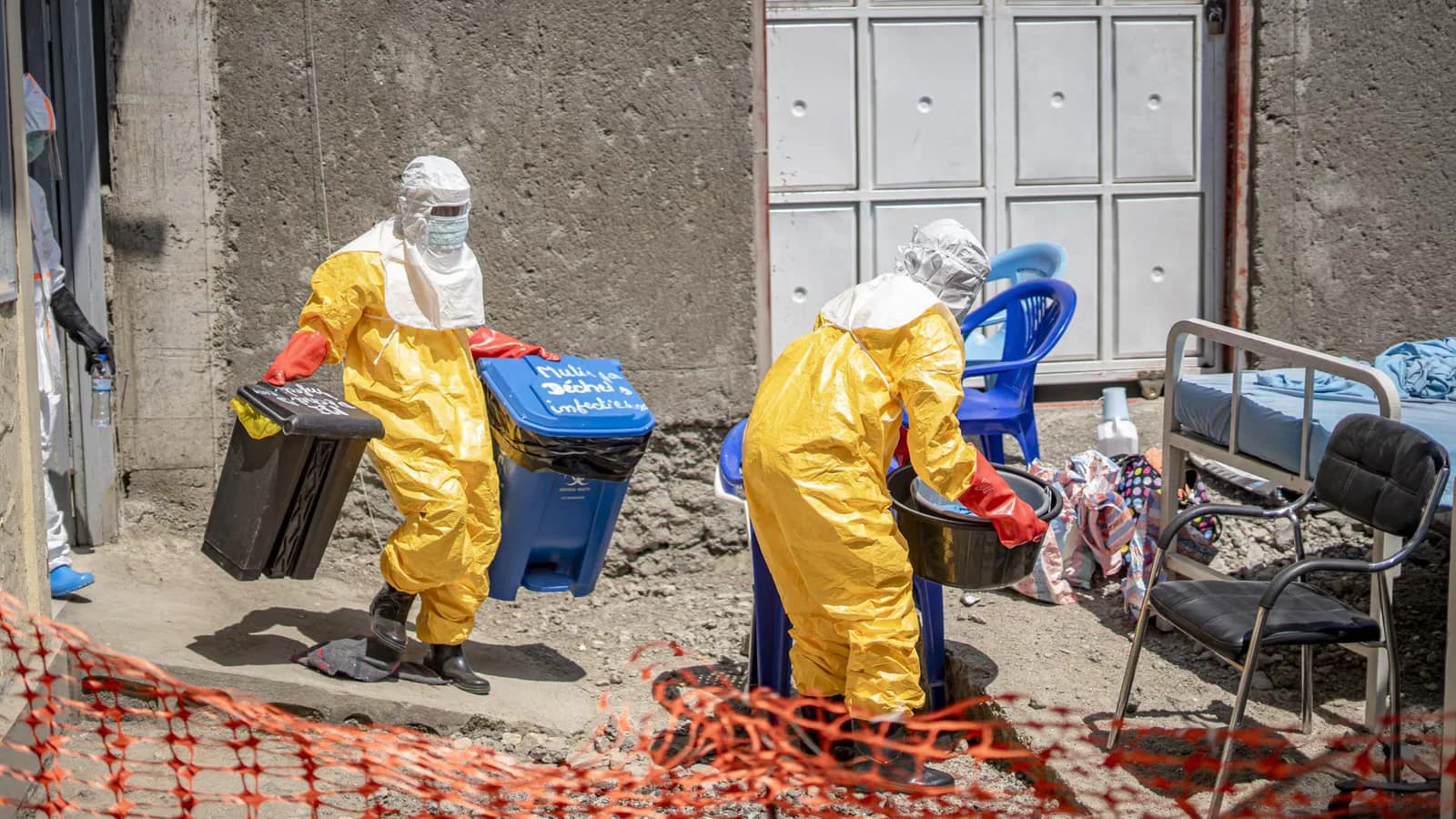 Uganda declara el fin de un brote de ébola tras 42 días sin nuevos casos